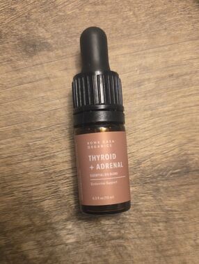 Rowe Casa Organics Thyroid + Adrenal Essential Oil Blend – Used